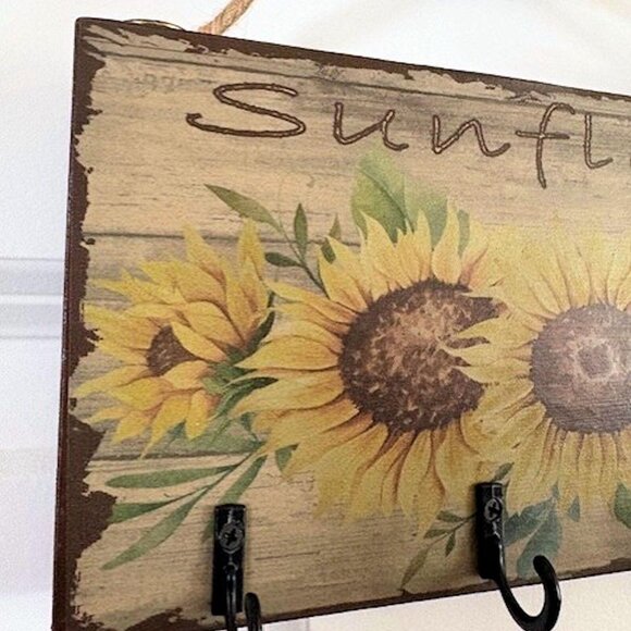 Sunflower Key Holder, Wall Key Holder, Key Hooks, Necklace Hooks, NWOT - Picture 2 of 4